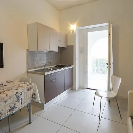 Baia Marticana Aparthotel 3*