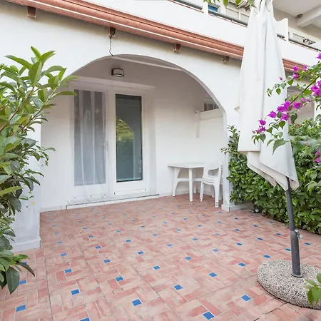Aparthotel Baia Marticana 3*
