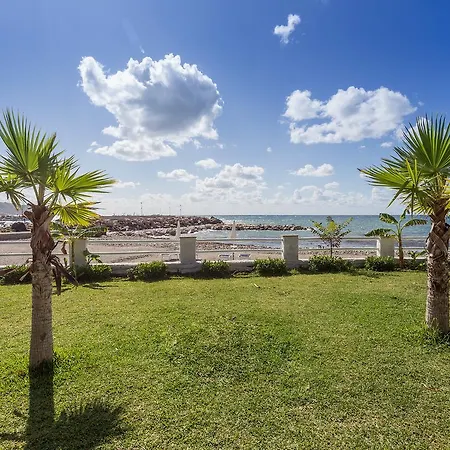Baia Marticana Апарт-отель Agnone Cilento